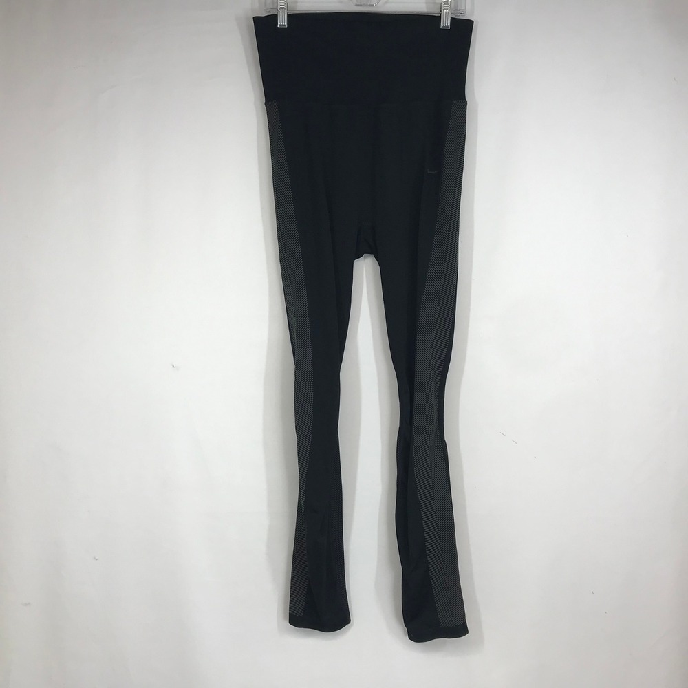 Nike Dri-Fit‎ Black Athletic Leggings Women's Size M Chevron Pattern